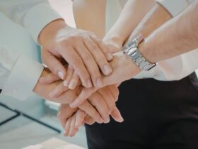 Kerjasama atau Kerja Sama_ Pengertian, Perbedaan, dan Penggunaan yang Benar dalam Bahasa Indonesia