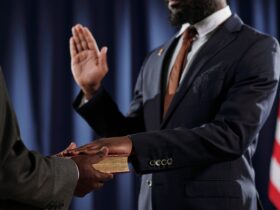 Assigned Status Adalah: Pengertian, Contoh, dan Perannya dalam Kehidupan Sosial