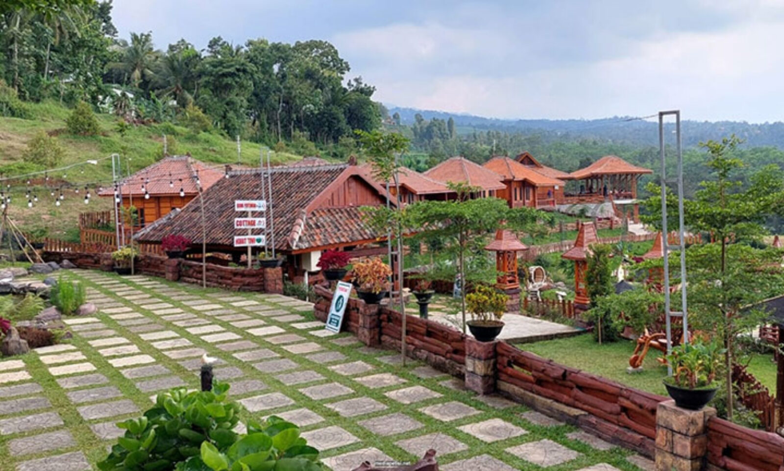 Wisata Wonosalam Surga Alam di Jombang yang Wajib Masuk Daftar Liburan