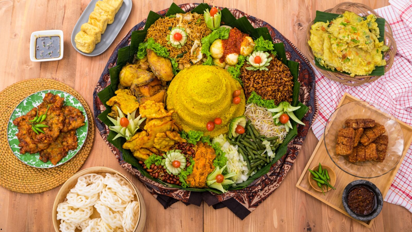 10 Kuliner Legendaris Indonesia yang Wajib Dicoba di 2026
