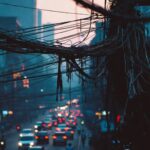 Korban Kabel Menjuntai Risiko Keselamatan Infrastruktur Utilitas di Perkotaan