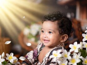 Nama Bayi Perempuan Jawa Pembawa Rezeki yang Indah dan Bermakna